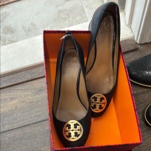 Tory Burch Black Leather Women's Shoes